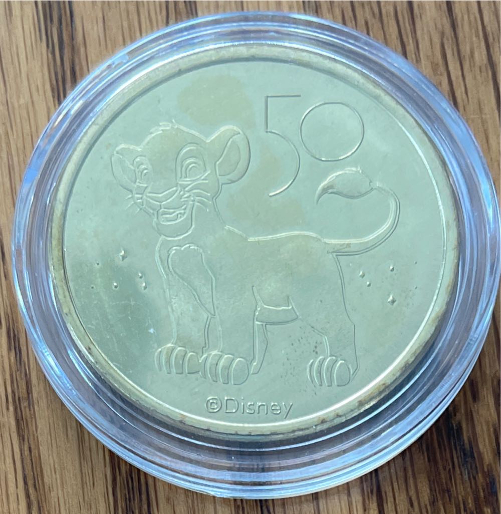 Tom Hiddleston The Biography