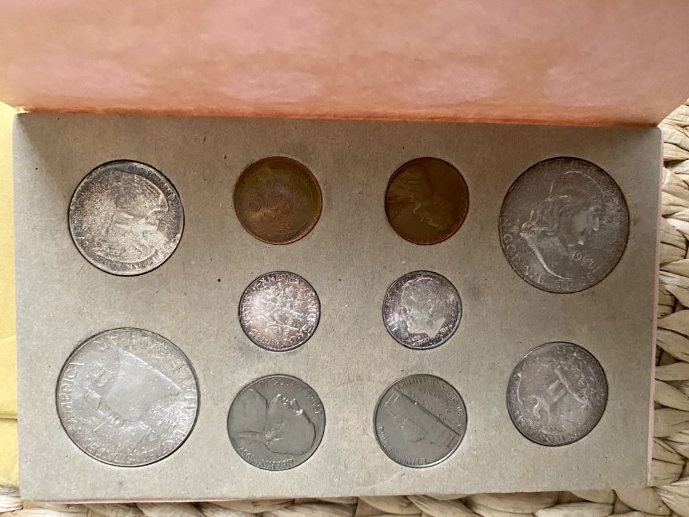 1957 Treasury Dept Mint Set  coin collectible - Main Image 2