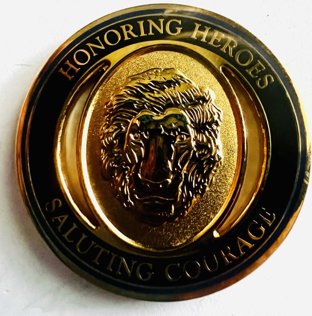 L.E.O.M. 2015  coin collectible - Main Image 2