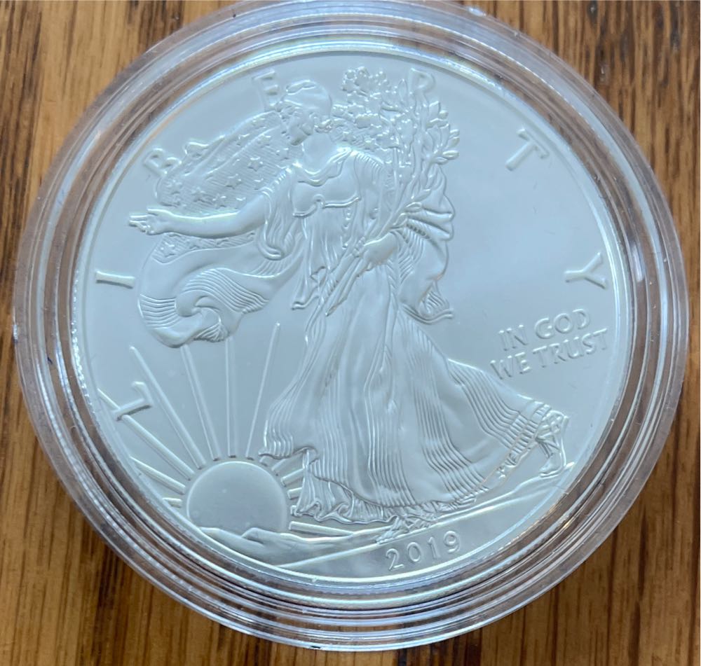2019 W US Mint American Eagle One Ounce Silver Uncirculated  coin collectible - Main Image 2