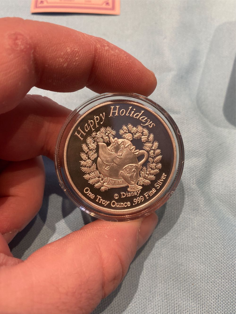 Beauty and the beast 5th anniversary  coin collectible - Main Image 4