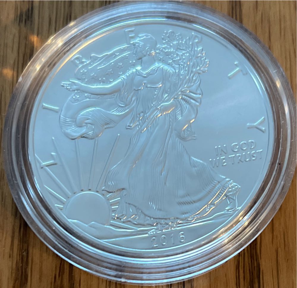 2016 W US Mint American Eagle One Ounce Silver Uncirculated  coin collectible - Main Image 2
