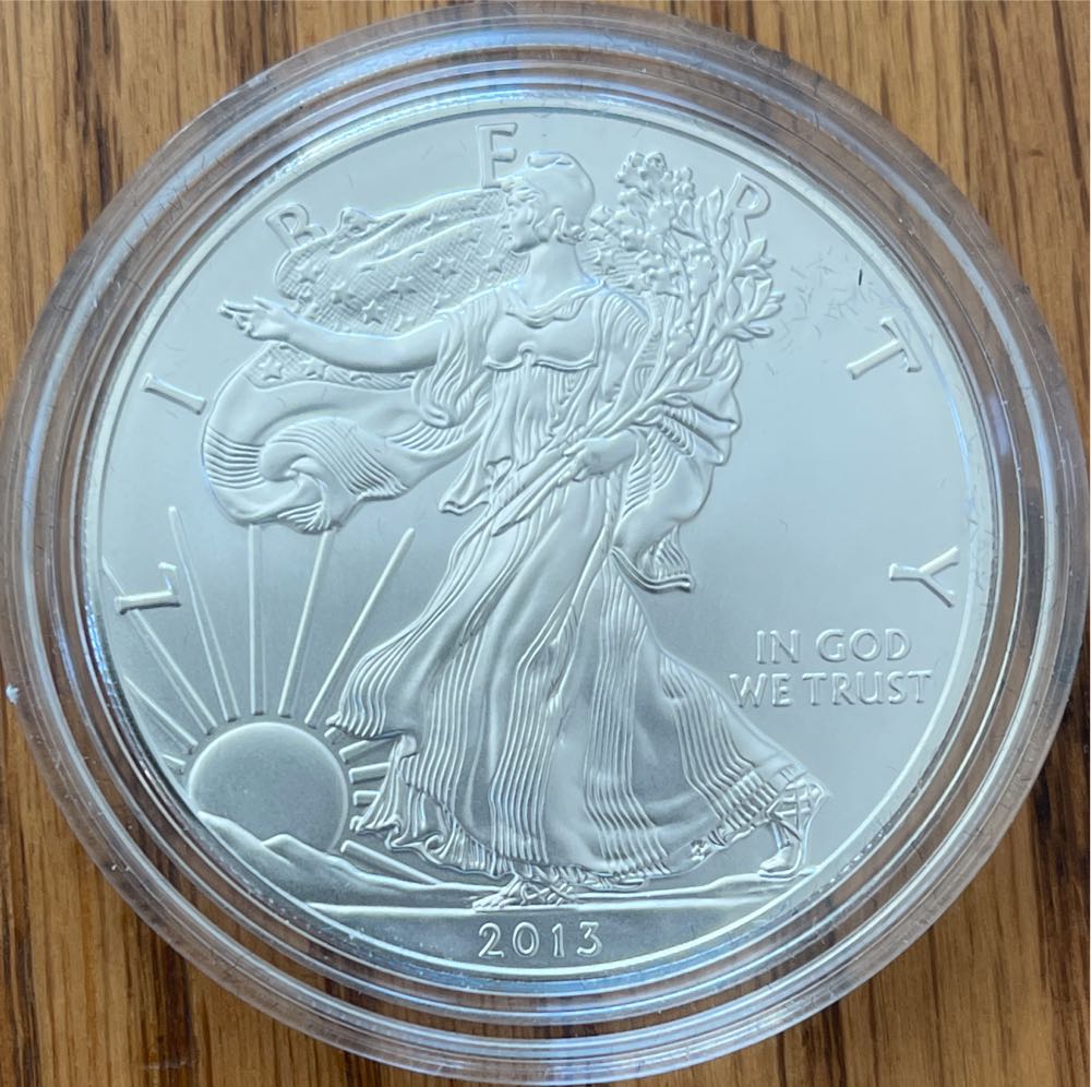 2013 W US Mint American Eagle One Ounce Silver Uncirculated  coin collectible - Main Image 2