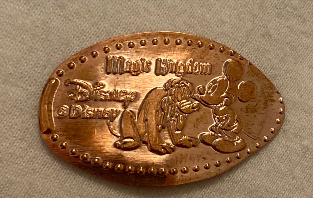 Magic Kingdom Mickey & Pluto  coin collectible - Main Image 1