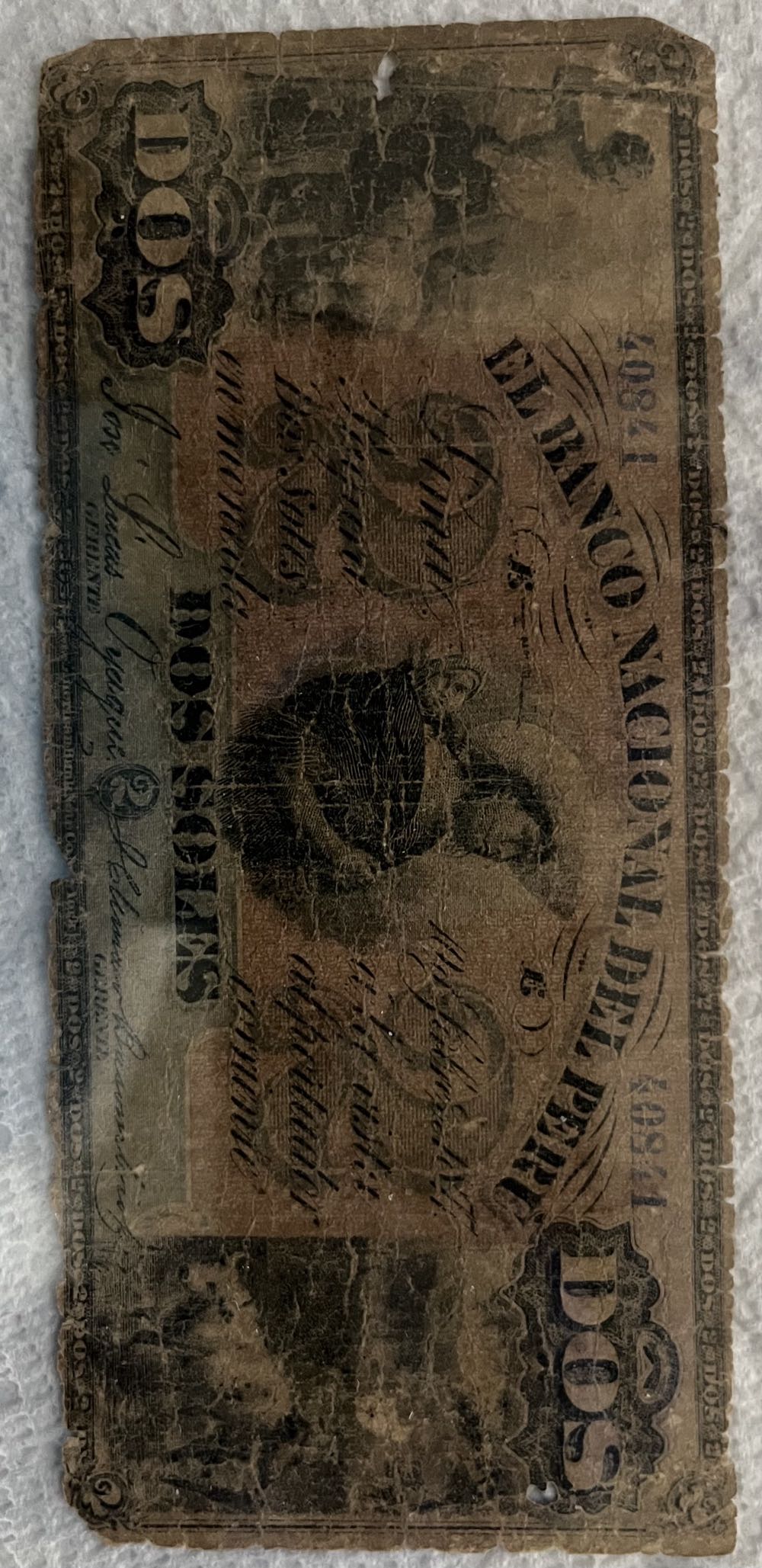 Dos Soles coin collectible - Main Image 3