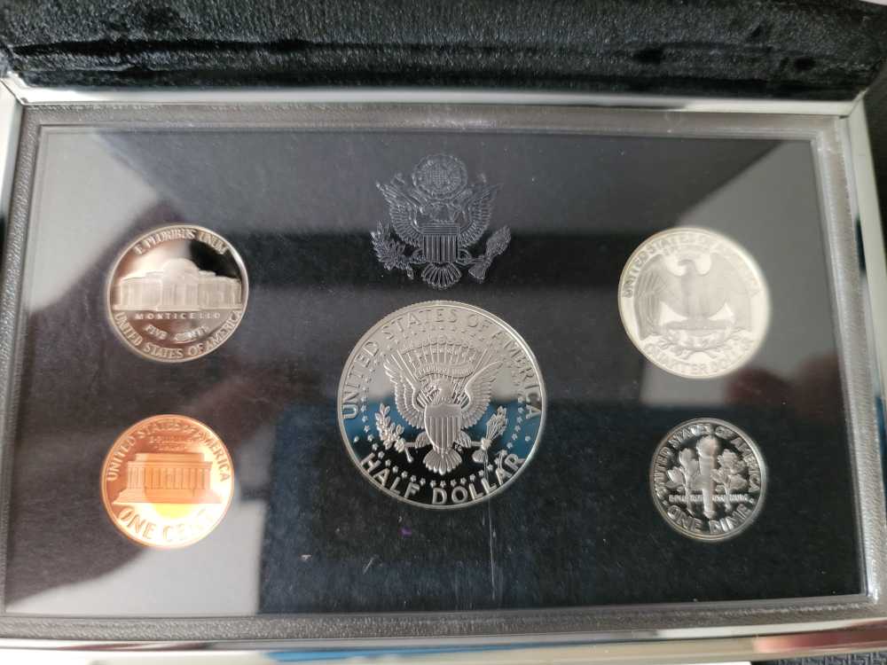 1998 United States Mint Premier Silver Proof Set coin collectible - Main Image 2