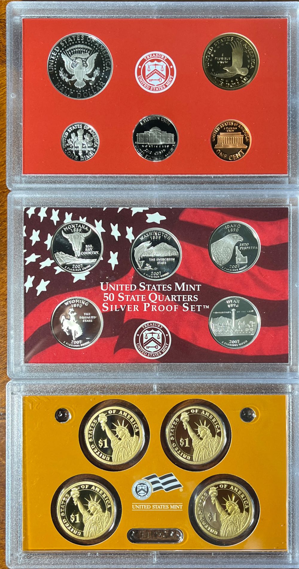 2007 U.S. Mint Silver Proof Set  coin collectible [Barcode 704785053564] - Main Image 2