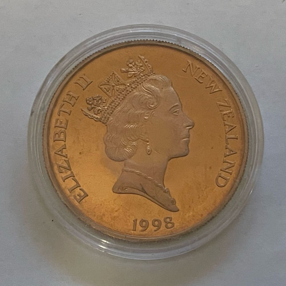 Ten Dollar Coin  coin collectible - Main Image 2