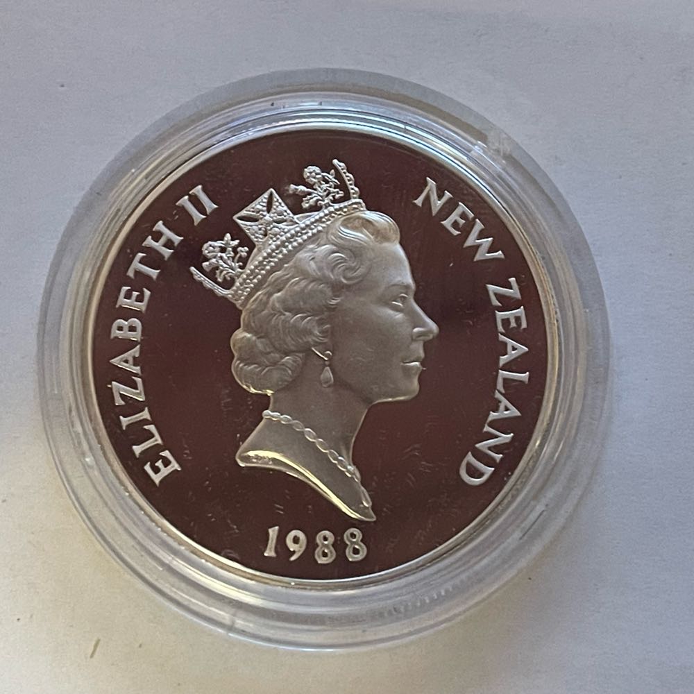 One Dollar Coin  coin collectible - Main Image 2