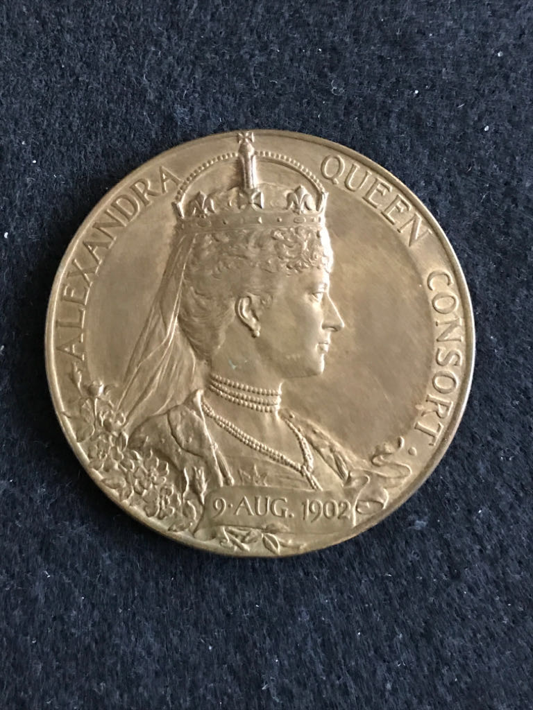 Large Edward VII Commemorative Coronation Medal (Dup)  coin collectible - Main Image 2