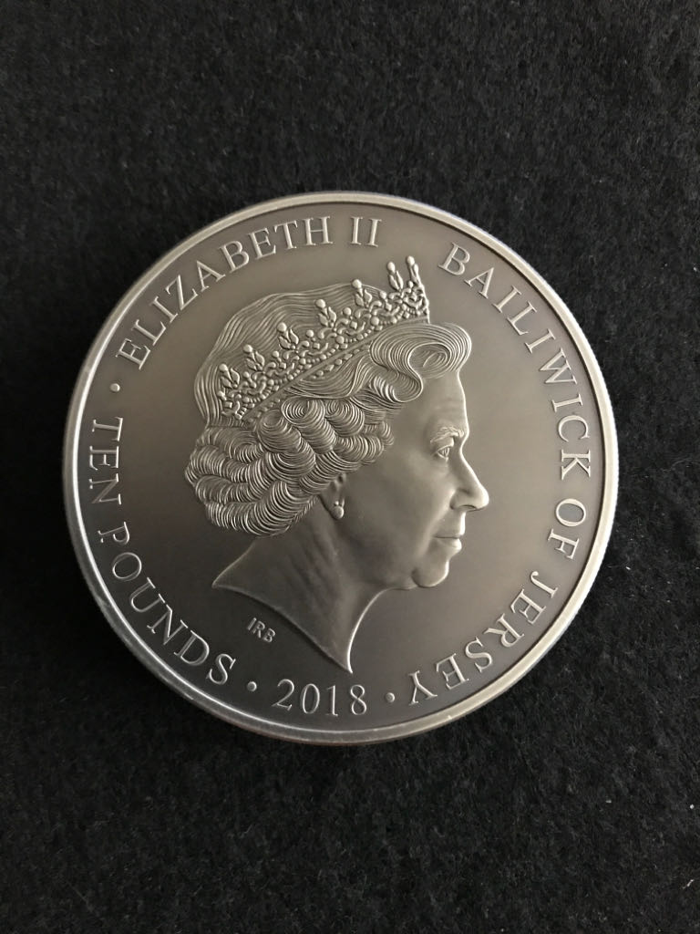 Masterpiece Poppy  coin collectible - Main Image 2