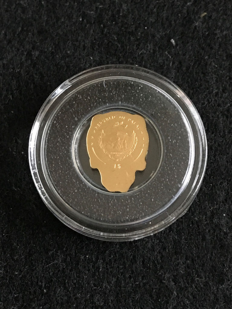 Golden Biker Skull  coin collectible - Main Image 2