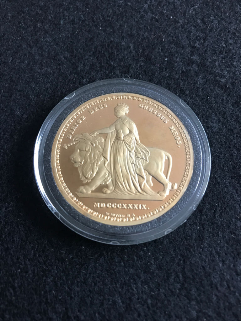 Una & The Lion Replica Coin  coin collectible - Main Image 2