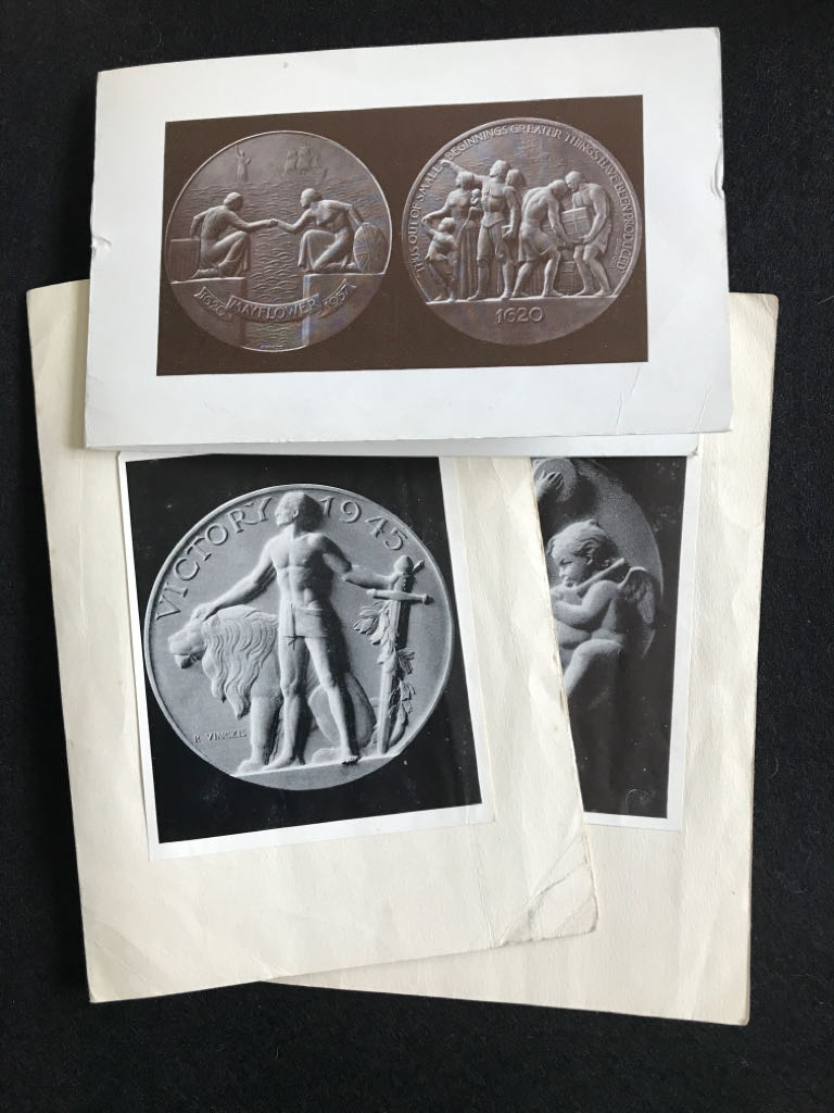 Paul Vincze Christmas Cards  coin collectible - Main Image 2