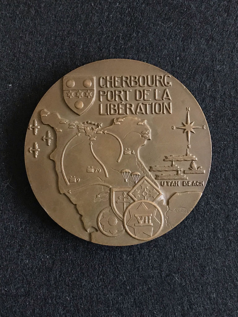 Cherbourg Port De La Liberation Medal  coin collectible - Main Image 2