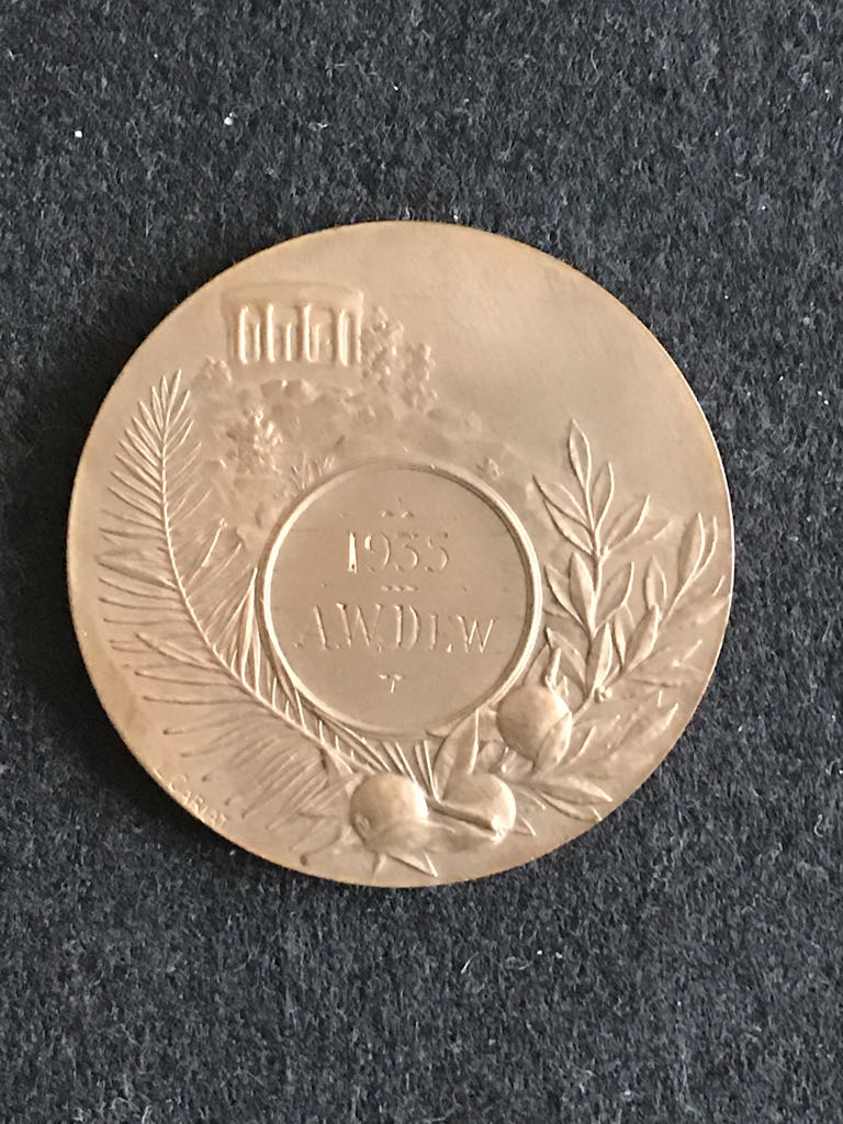 Hippomenes Atalanta Athletic Medal  coin collectible - Main Image 2