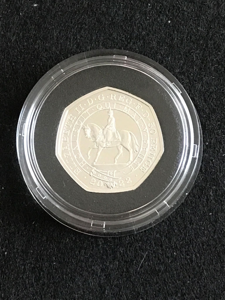 Platinum Jubilee QEII 2022 50p Silver Proof Piedfort Coin  coin collectible - Main Image 2