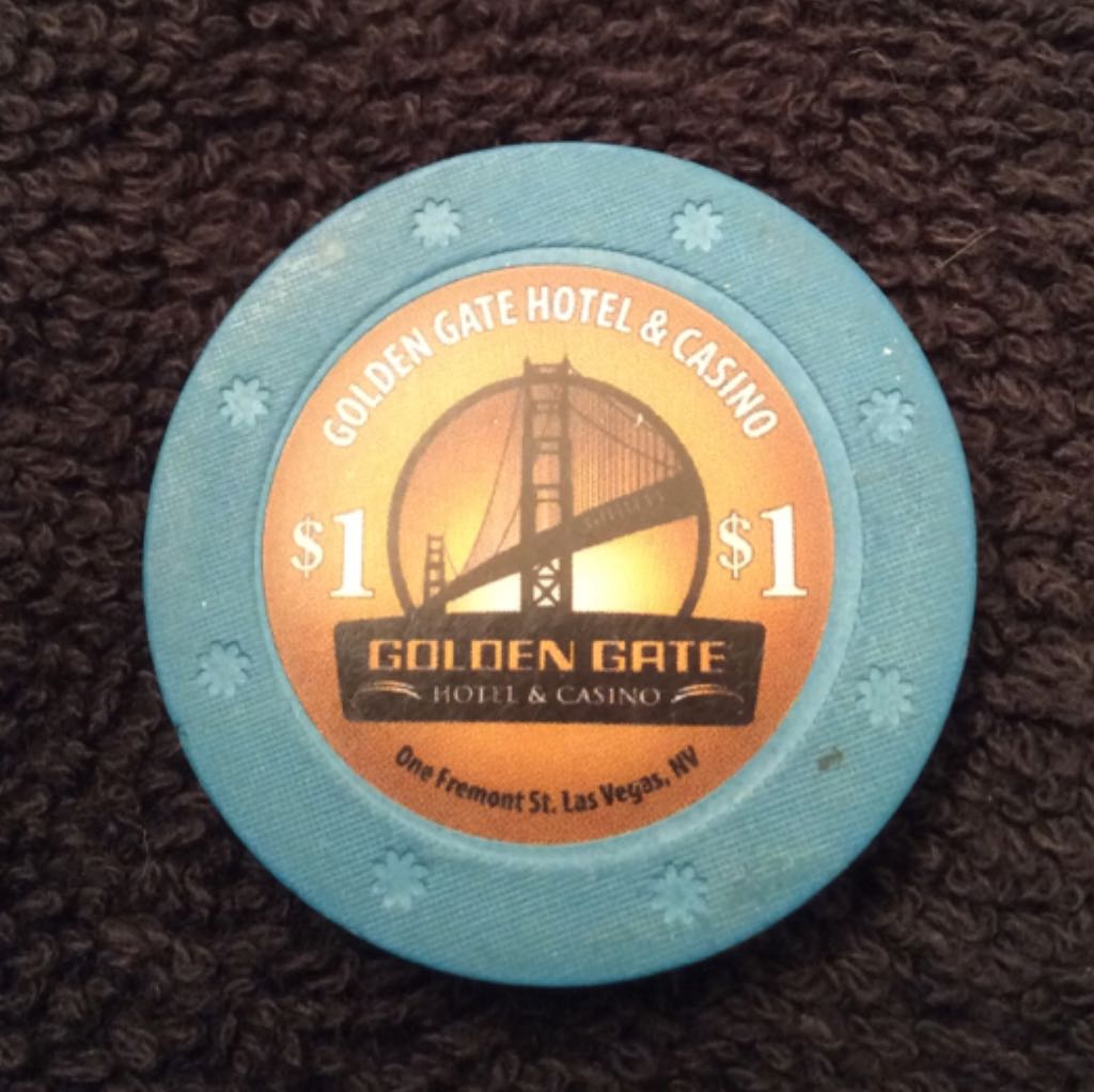 Detective Pikachu (Silver Pixel Holofoil)