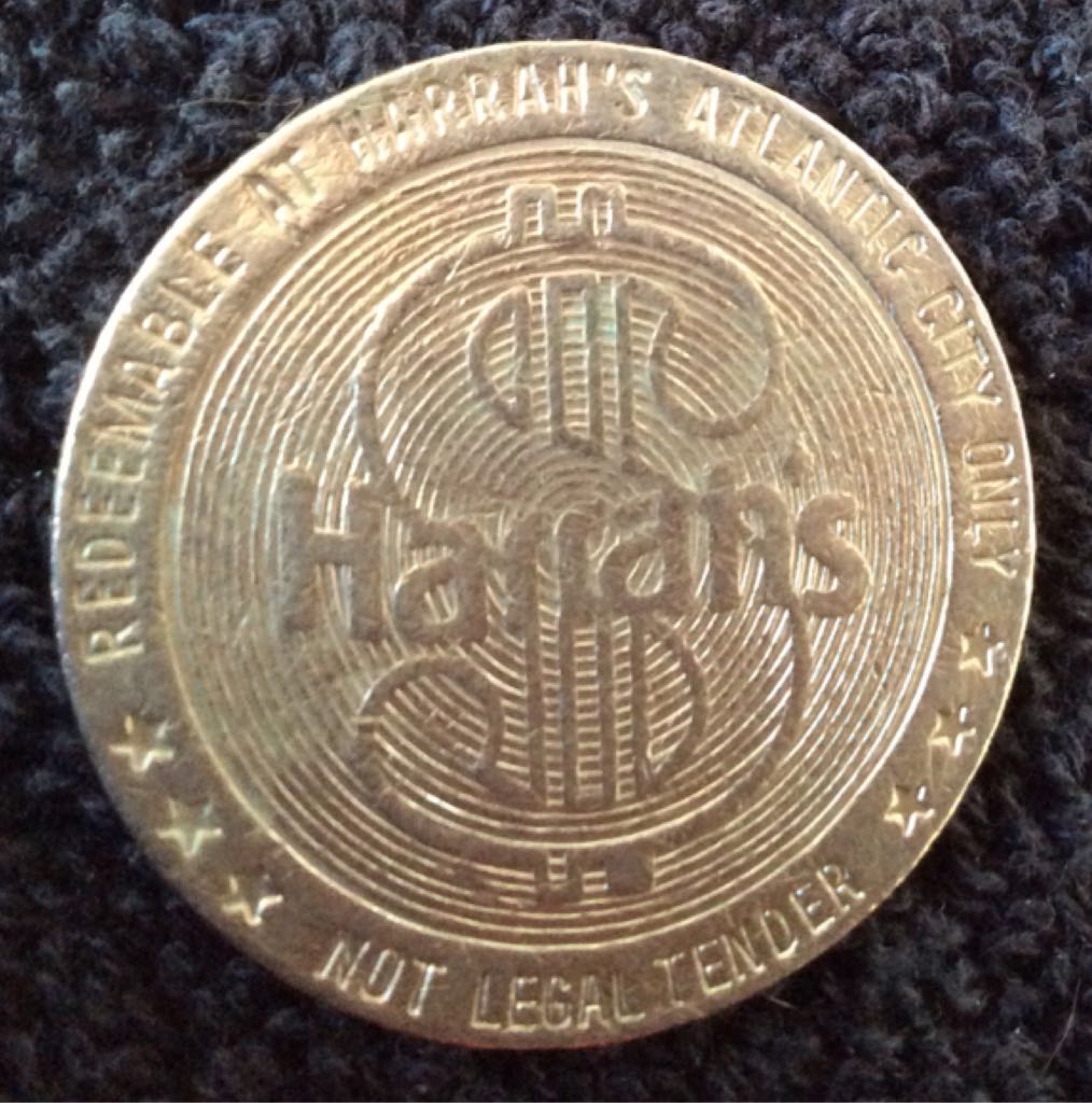 Harrah’s Marina AC Circles $1 Gaming Token (2)  coin collectible - Main Image 2
