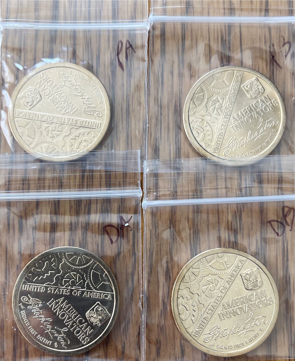 Disney 50th Anniversary Medallion - Donald Duck (50th Costume)