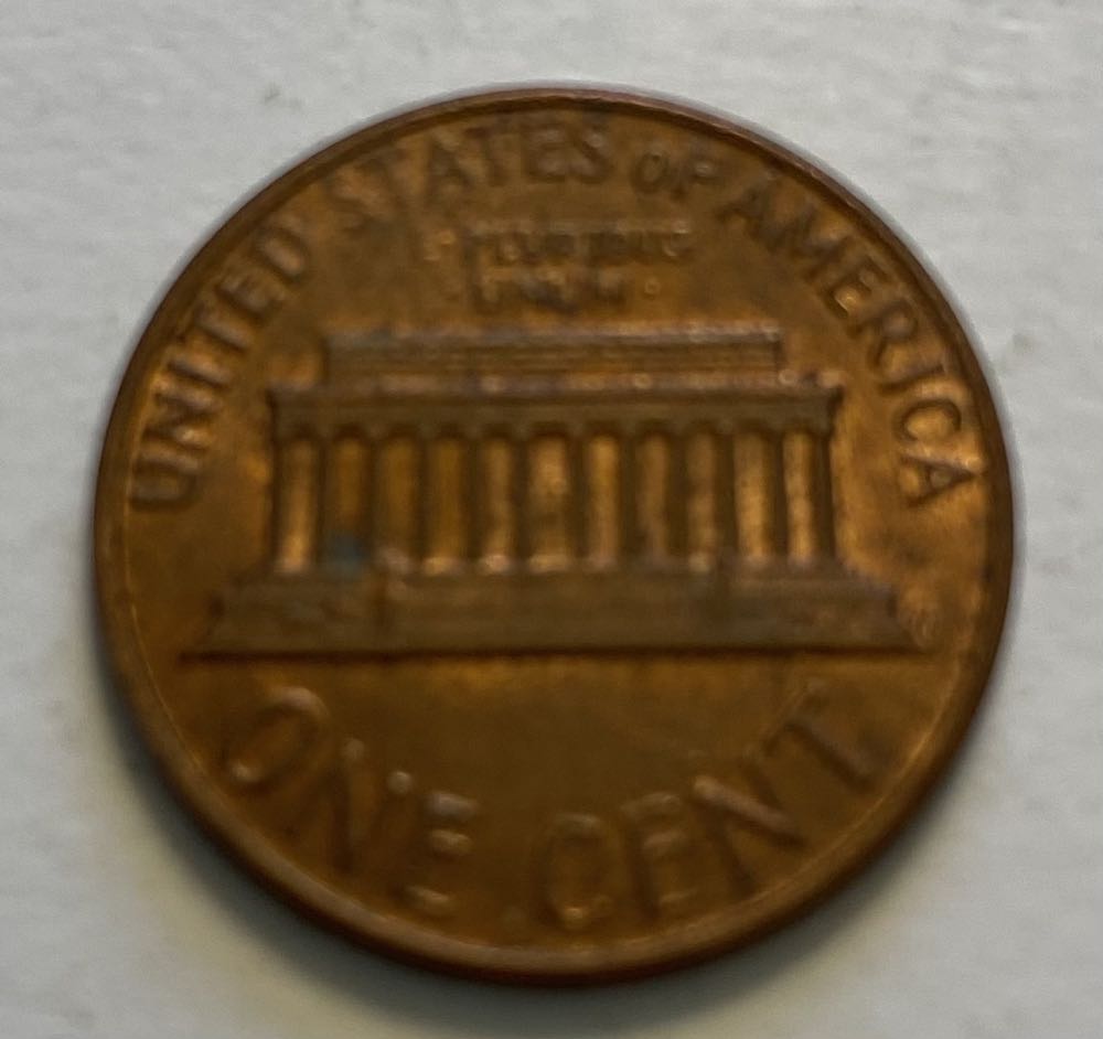 Penny Lincoln Memorial 1977 D  coin collectible - Main Image 2