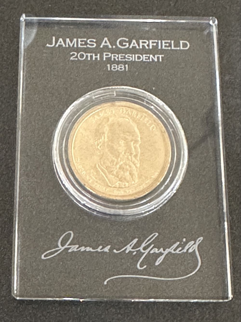 Dollar Presidential Golden 20th  coin collectible - Main Image 3