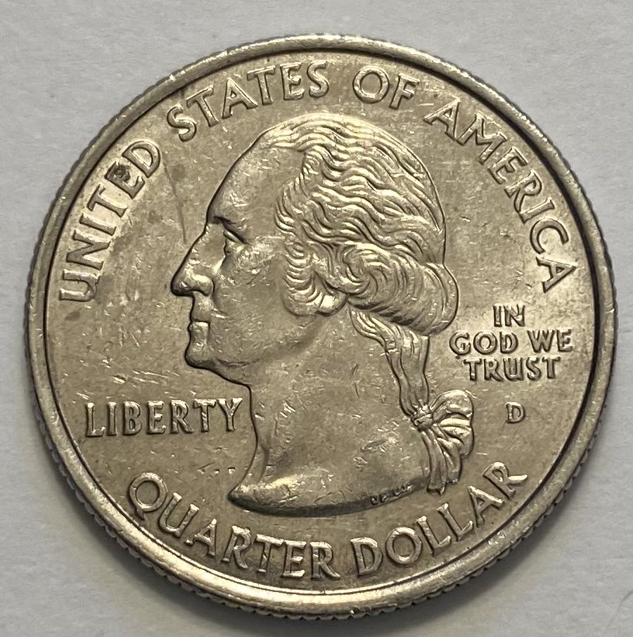 Gothic Victoria Crown Masterpiece - The East India Company