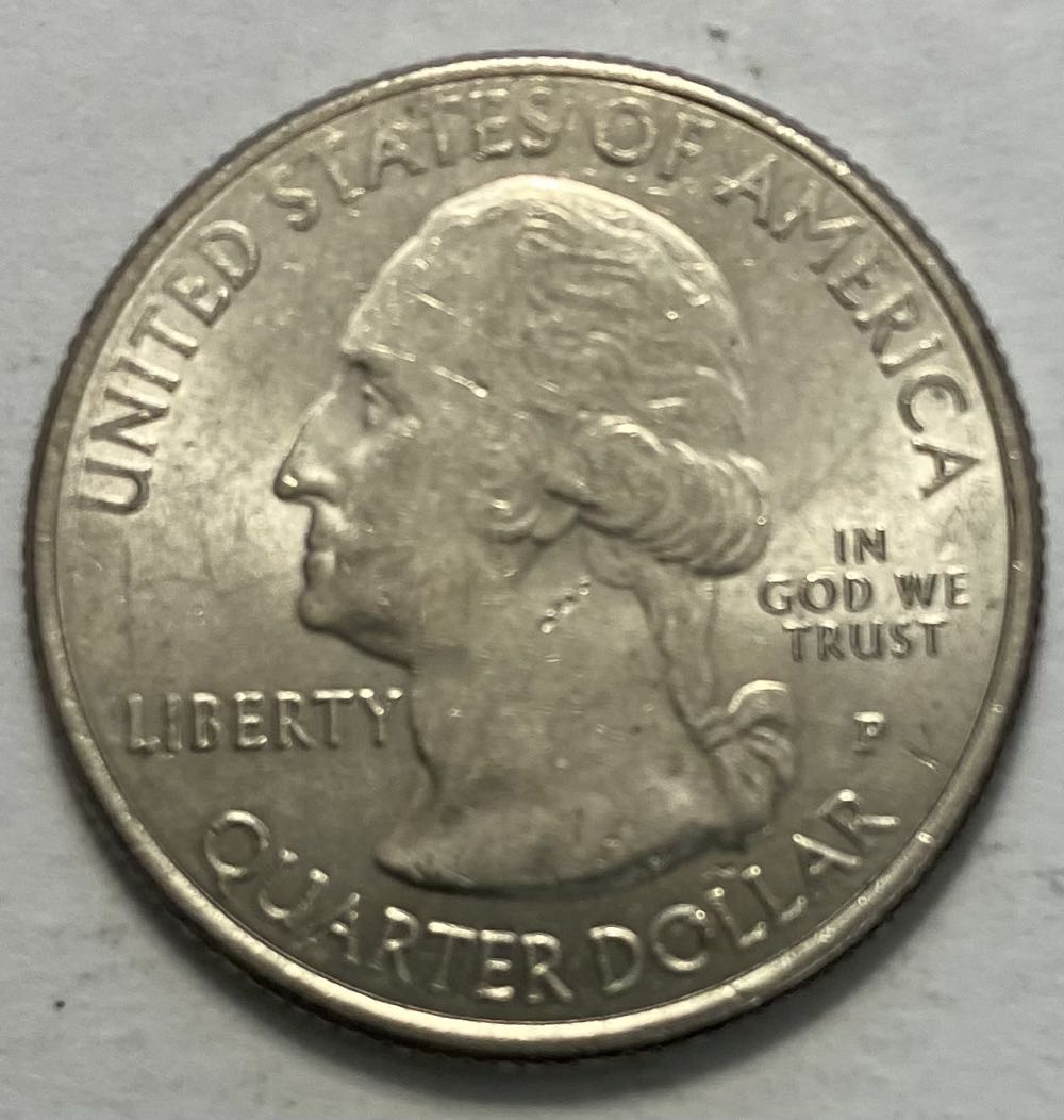 Niue 2014 2$ Disney Mickey & Friends MINNIE MOUSE (2.) 1 oz .999 silver colorized Proof coin COA & Box