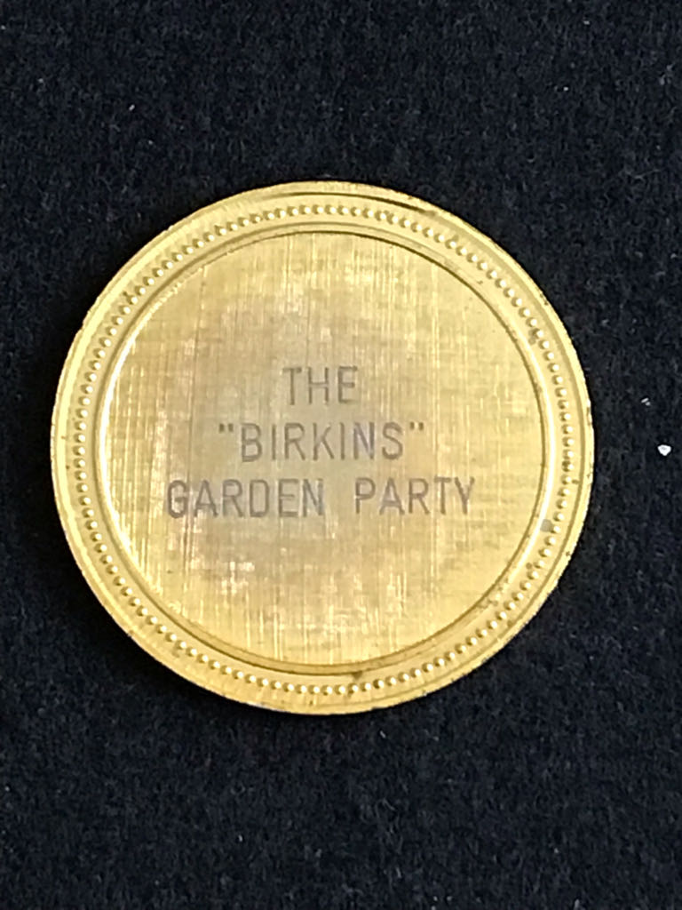 The Queen’s Golden Jubilee Medal  coin collectible - Main Image 2