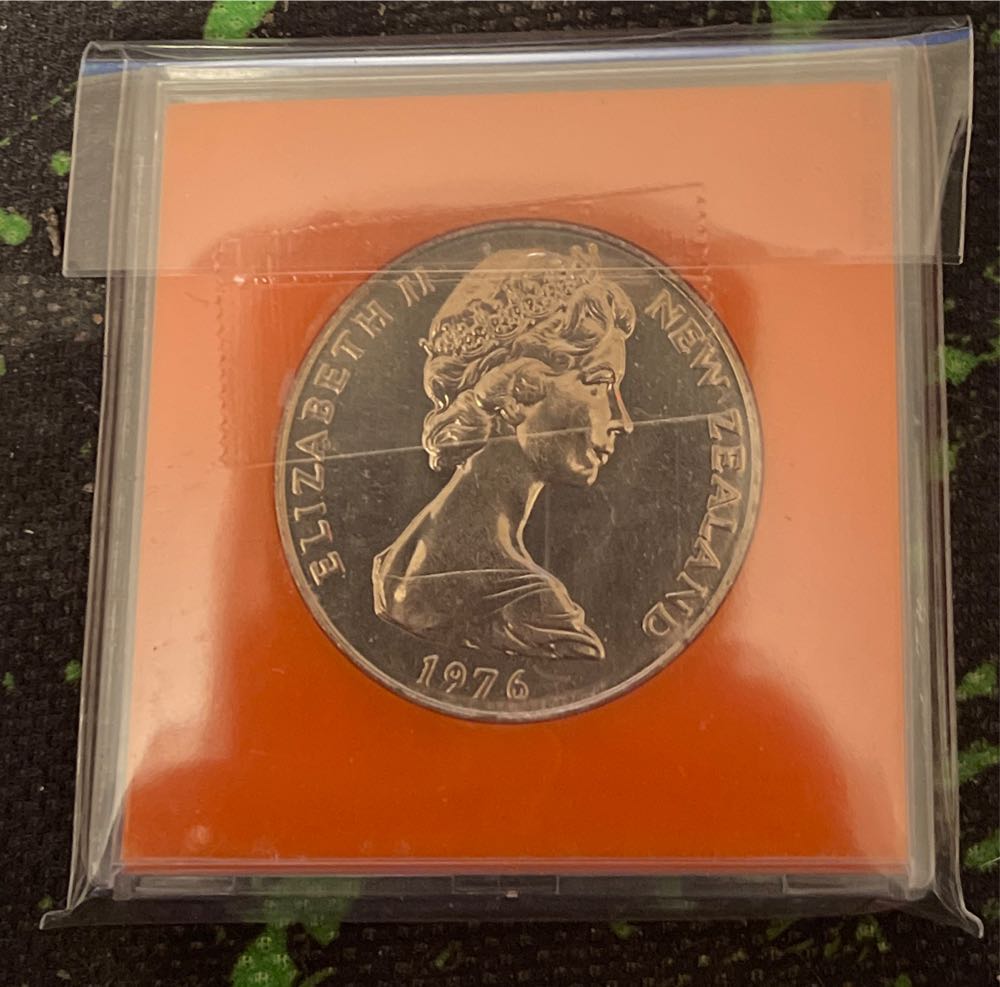 Boardwalk Casino LV $5 Y2K Casino Chip