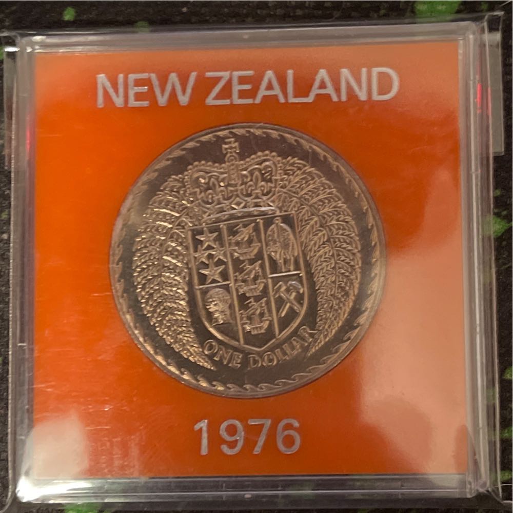 One Dollar Coin  coin collectible - Main Image 2