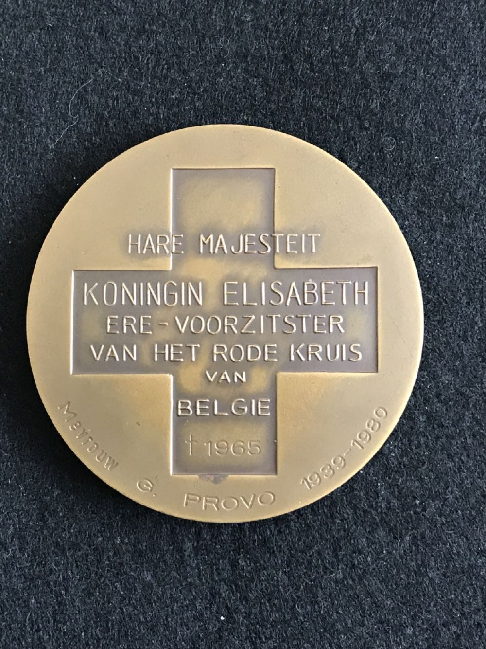 Belgium Red Cross Queen Elisabeth Medal  coin collectible - Main Image 2