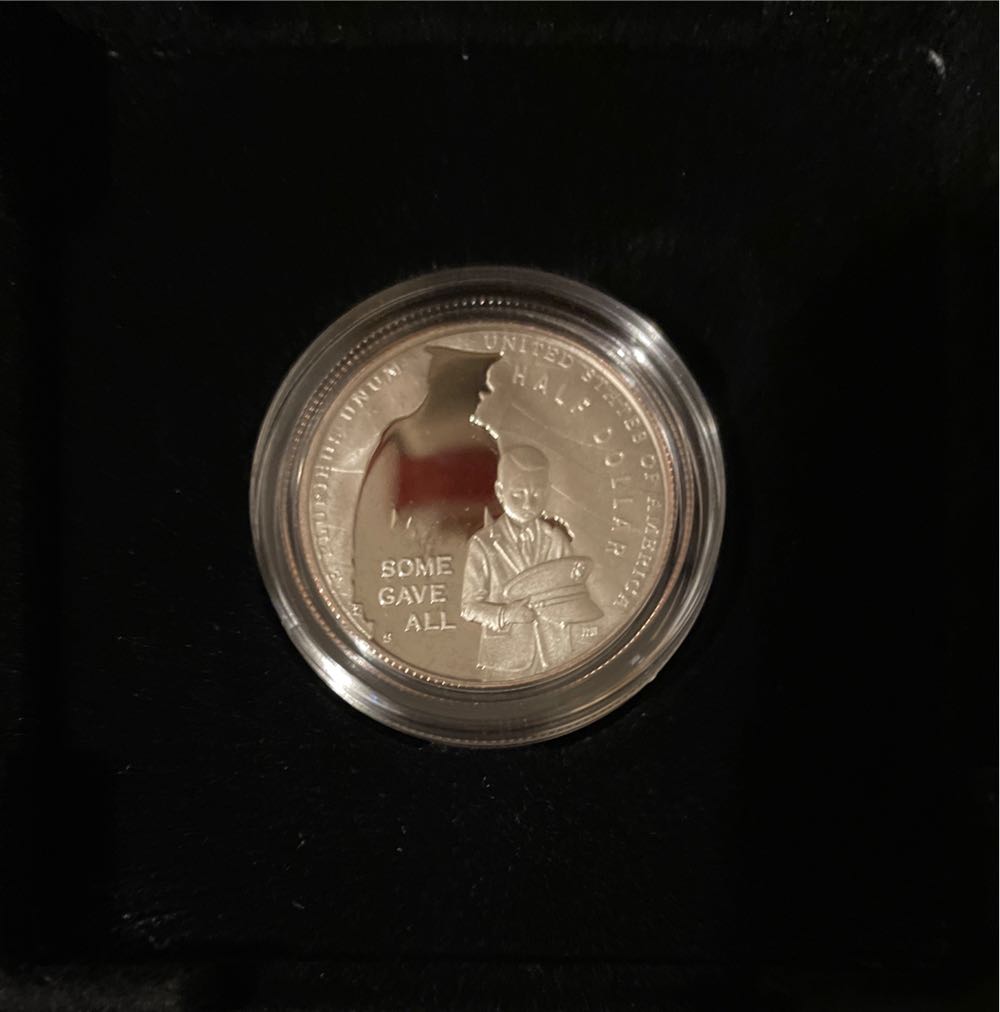 National Purple Heart Silver  coin collectible [Barcode 704786340076] - Main Image 2