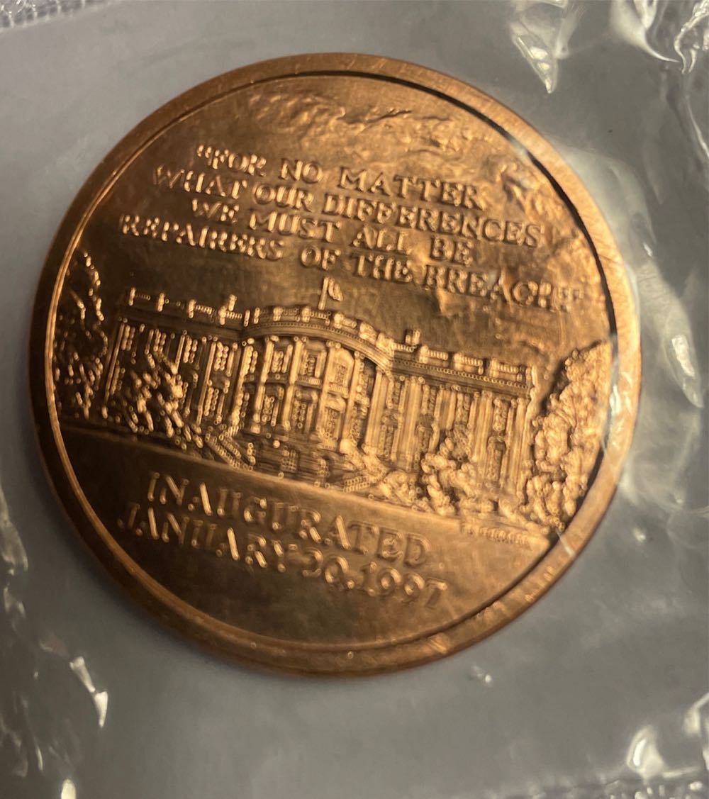 2016 William J Clinton Bronze Medal  coin collectible [Barcode 704785012721] - Main Image 2