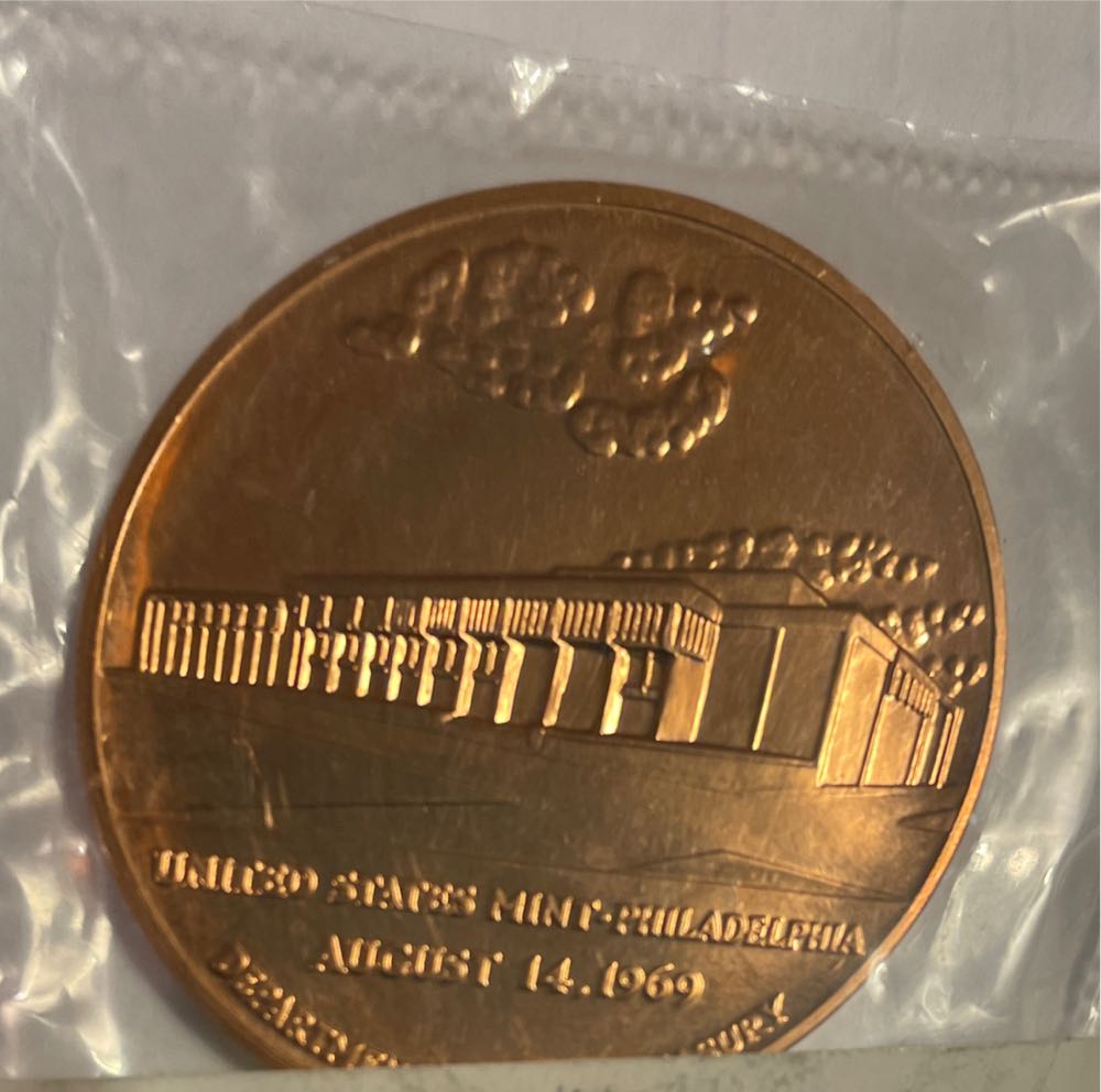 Philadelphia Mint Bronze Medal  coin collectible [Barcode 704785012127] - Main Image 2