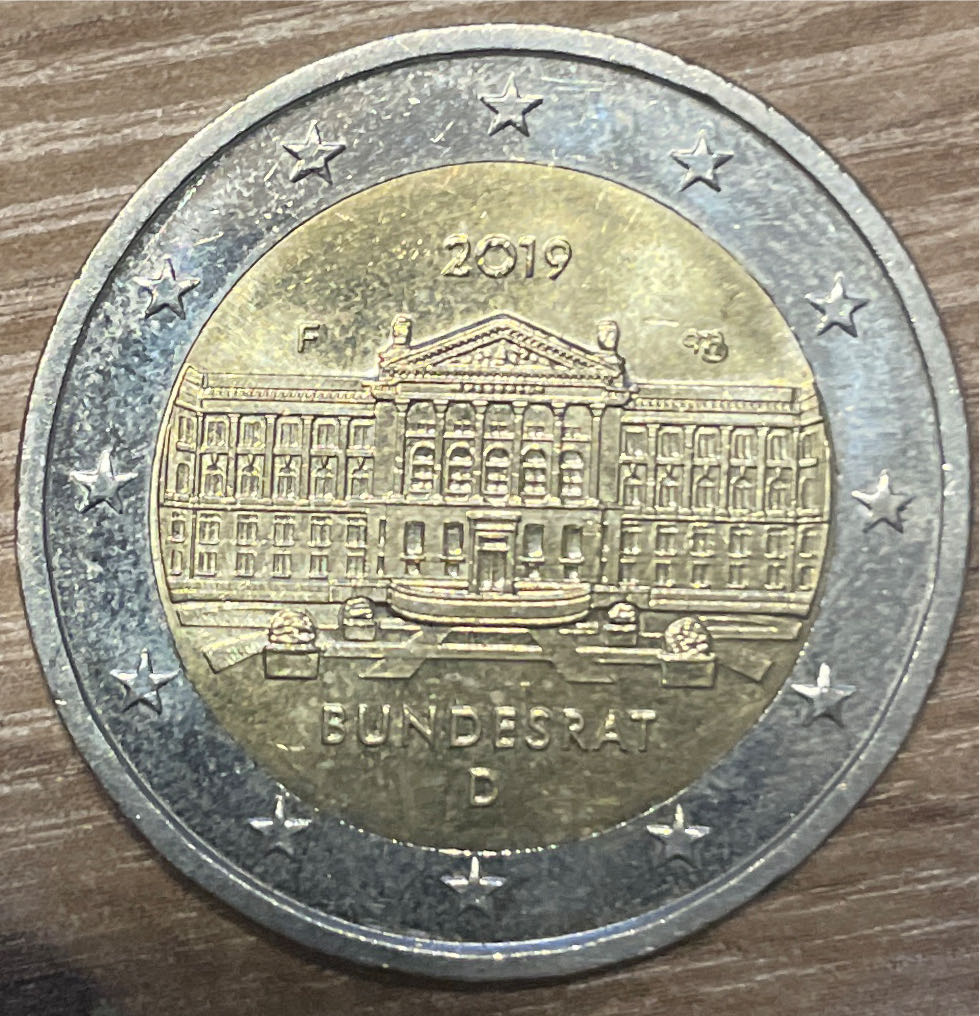 Book - Canadian Nickel 5 Cent Coin