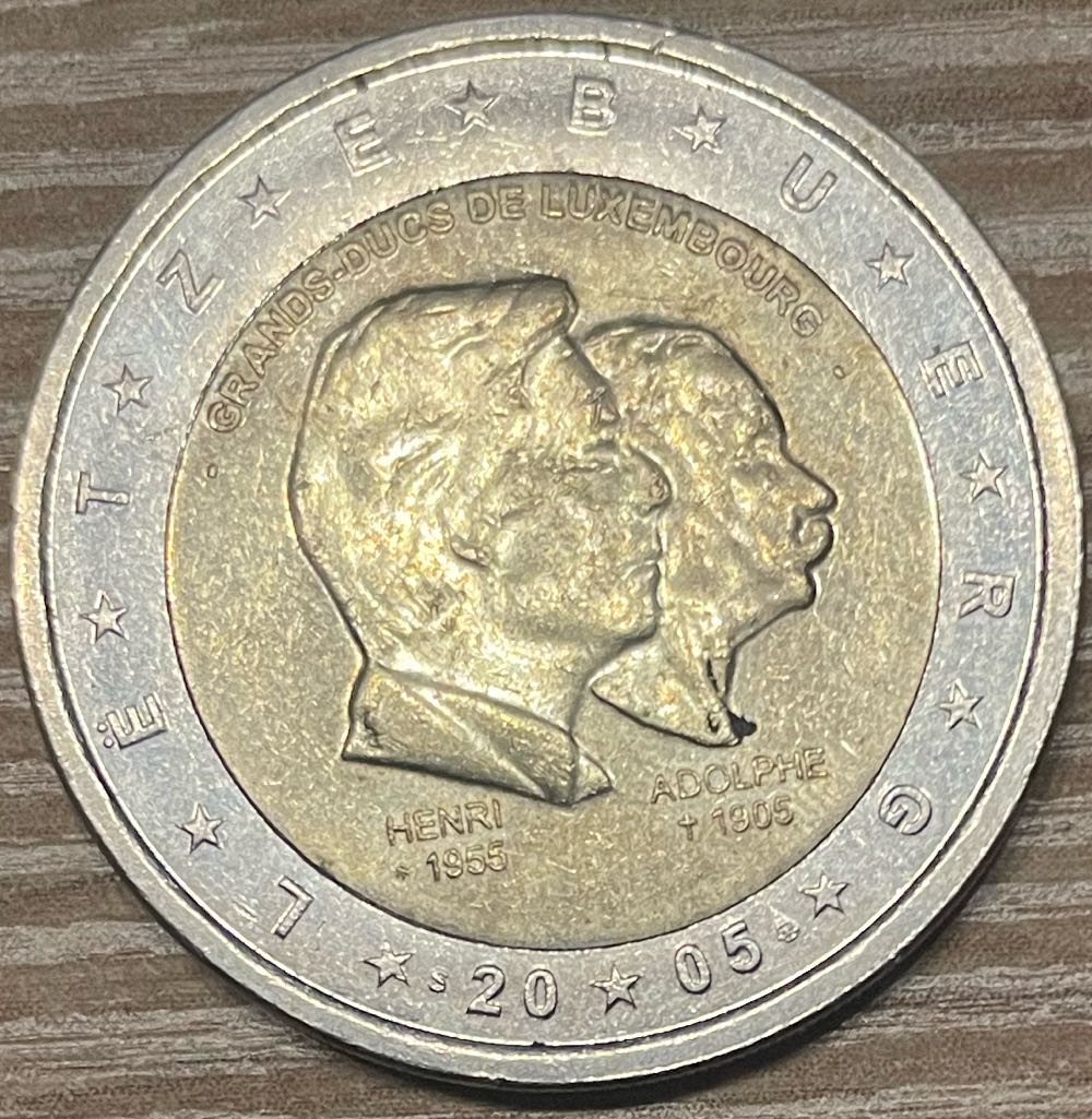 $2 2022 Honey Bee CC Roll