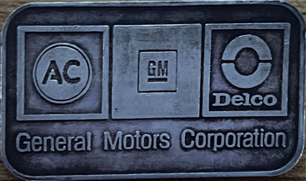 GM AC Delco   coin collectible - Main Image 4