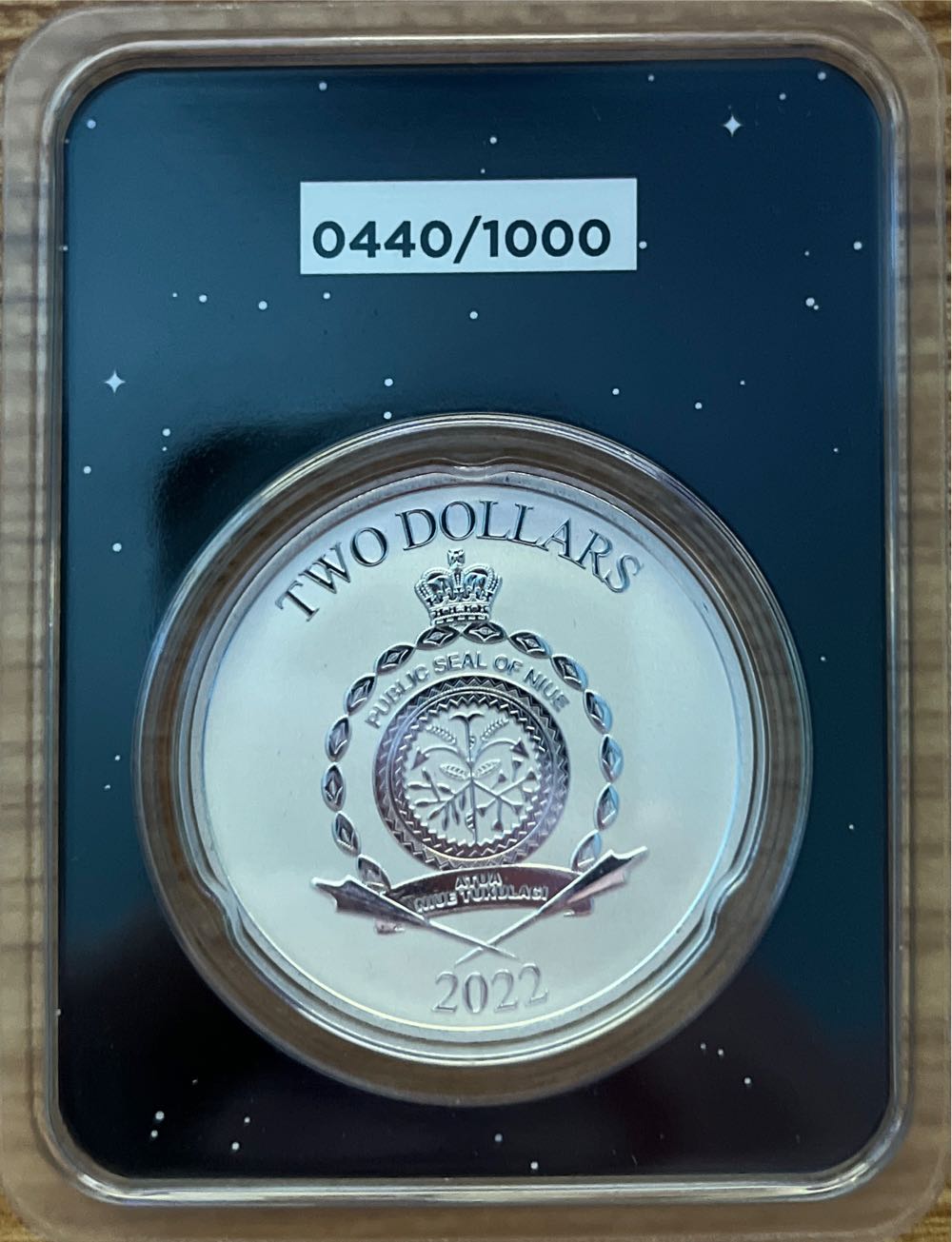 Baby Yoda  coin collectible - Main Image 2