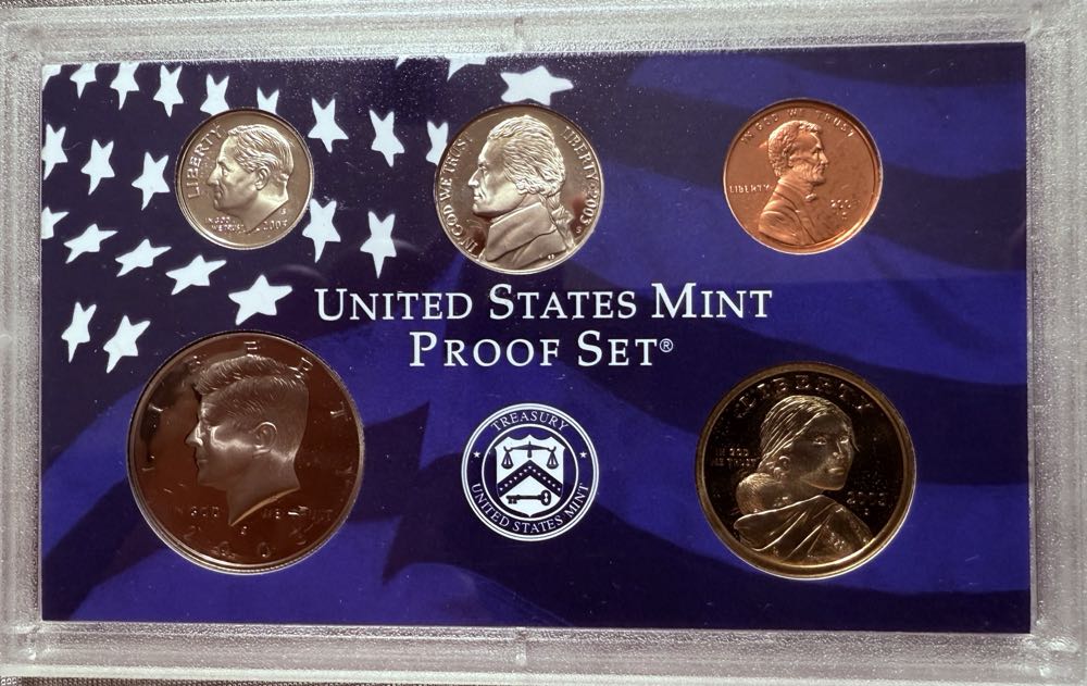 2003 U. S. Mint Standard Proof Set with State Quarters  coin collectible [Barcode 704785030374] - Main Image 2