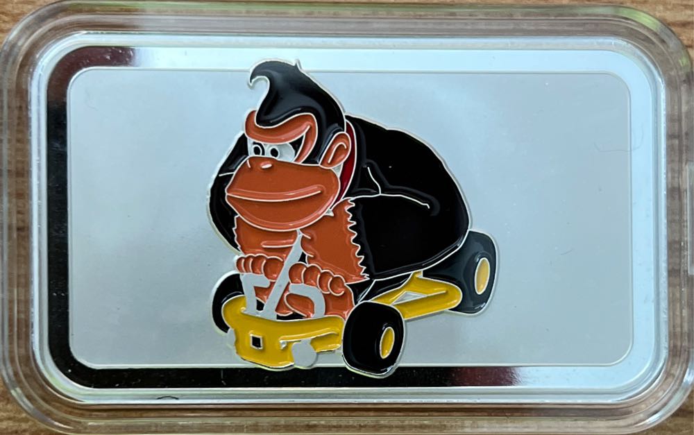 Donkey Kong Nintendo Mario Kart 64  coin collectible - Main Image 1