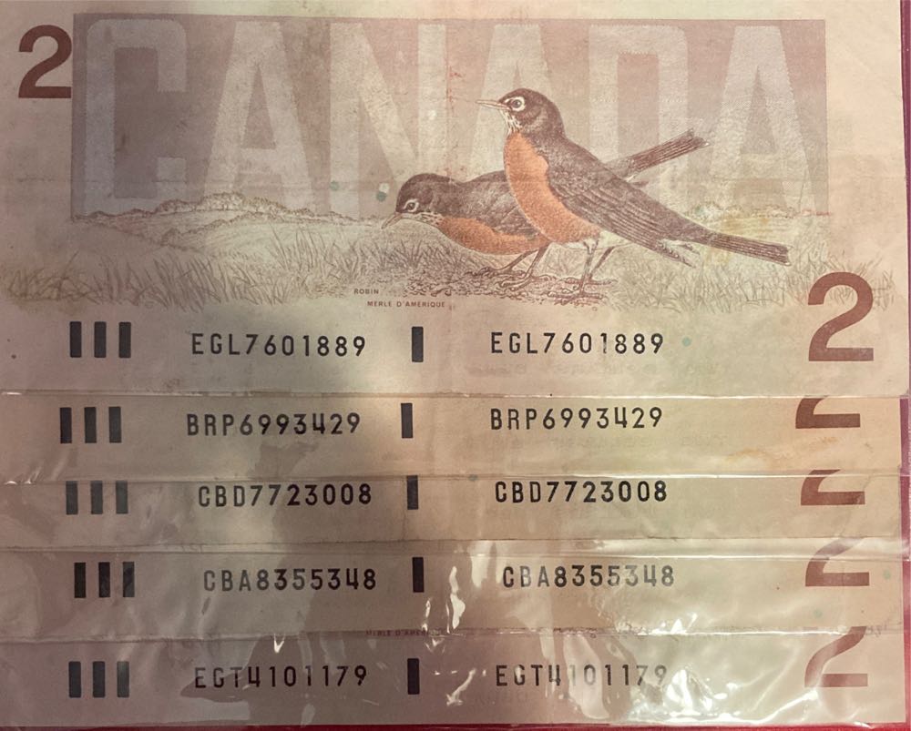 Canadian two dollar banknote  coin collectible - Main Image 2