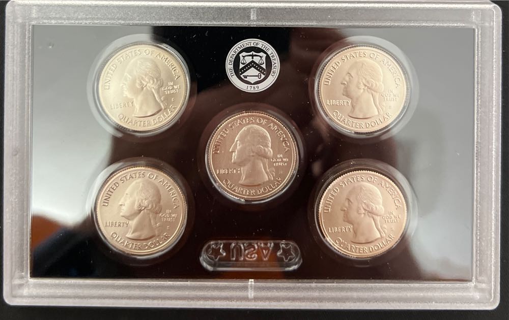 US 5 Coin Enhanced Uncirculated Mint Set 225th Anniversary - 2017S  coin collectible - Main Image 3