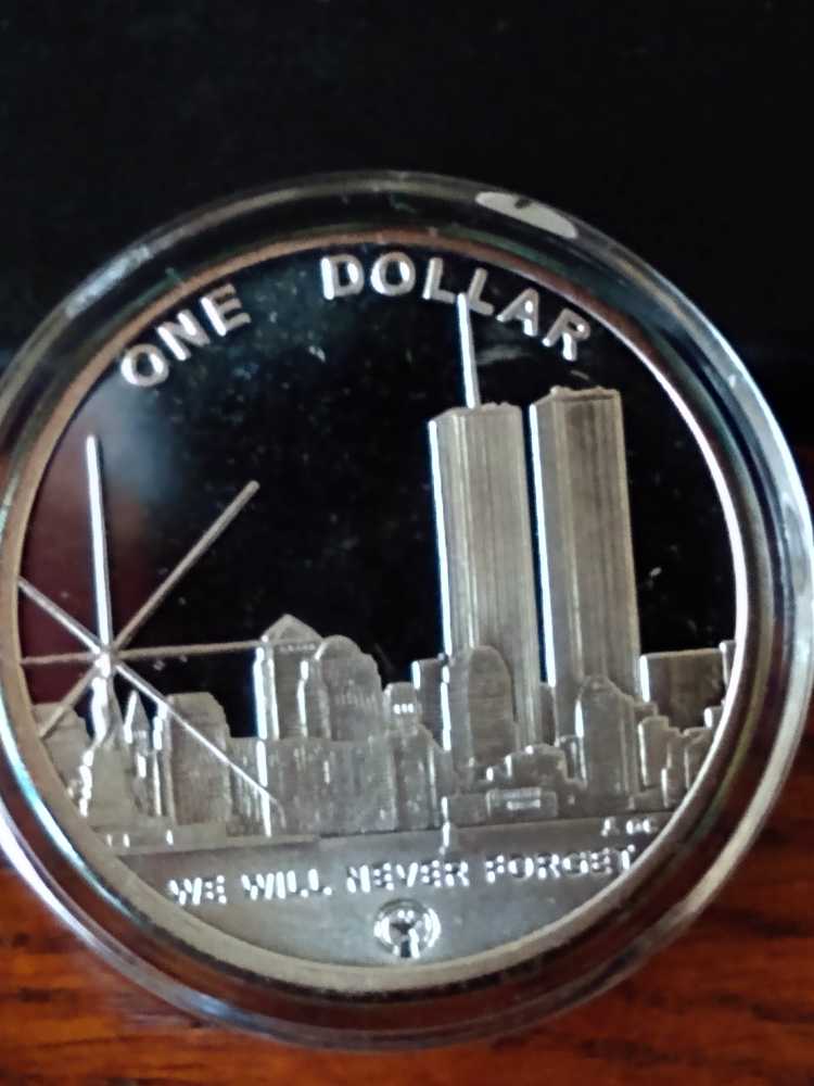 Freedom Tower Recovery Silver 2004  coin collectible - Main Image 2