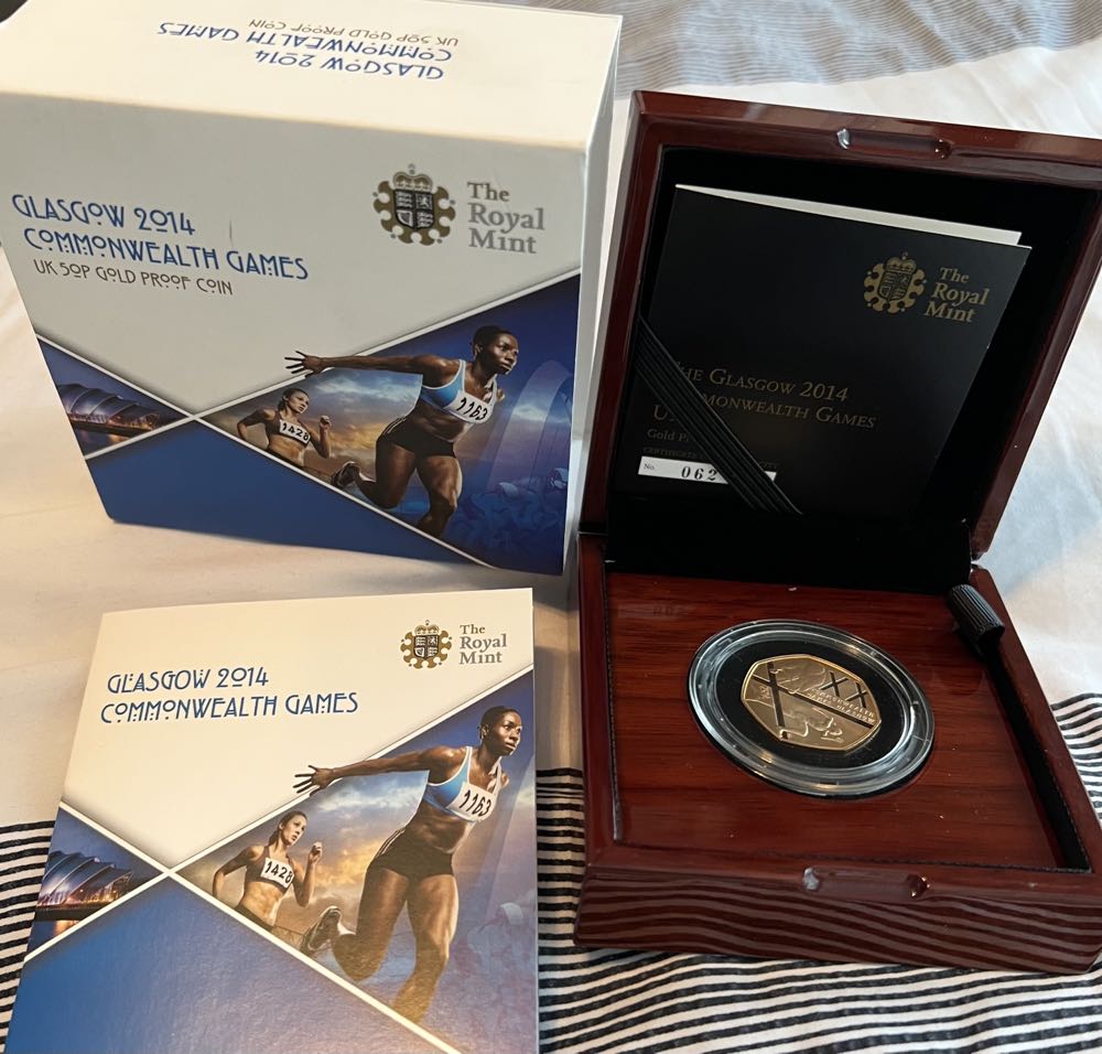 2014 Commonwealth Games  coin collectible [Barcode 5026177315582] - Main Image 3