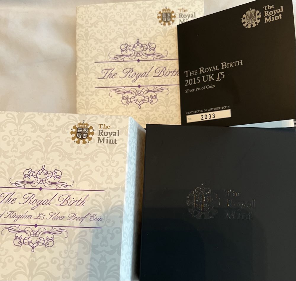 The Royal Birth  coin collectible [Barcode 5026177343301] - Main Image 3