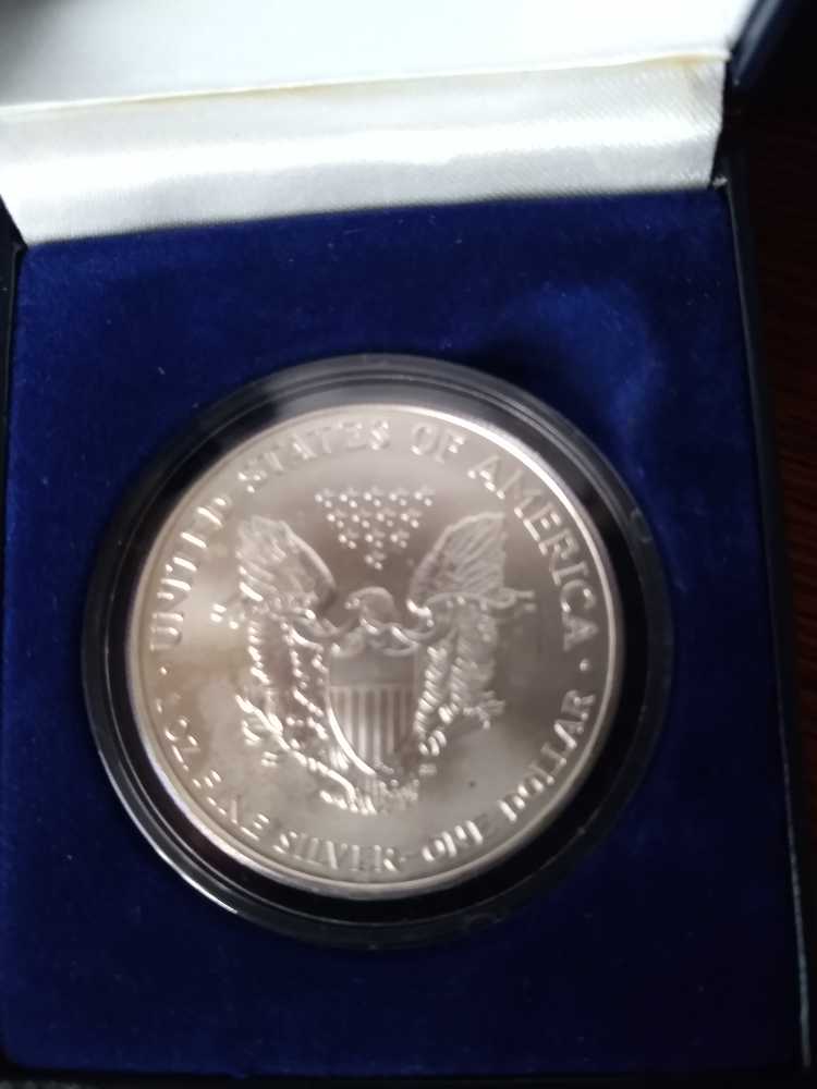 Colorized 2000 Silver Dollar   coin collectible - Main Image 3