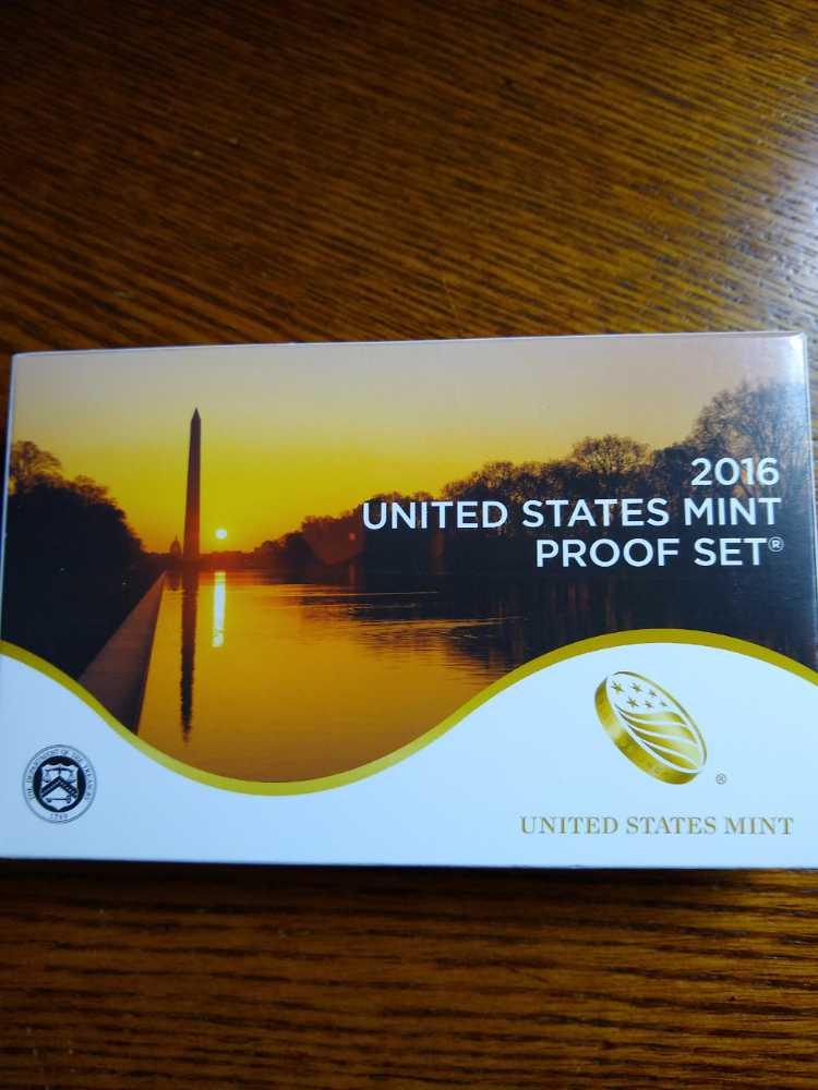 Pokeball - Silver Speckle Holo