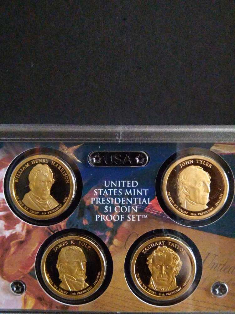 United States. Space Red Christmas 2019