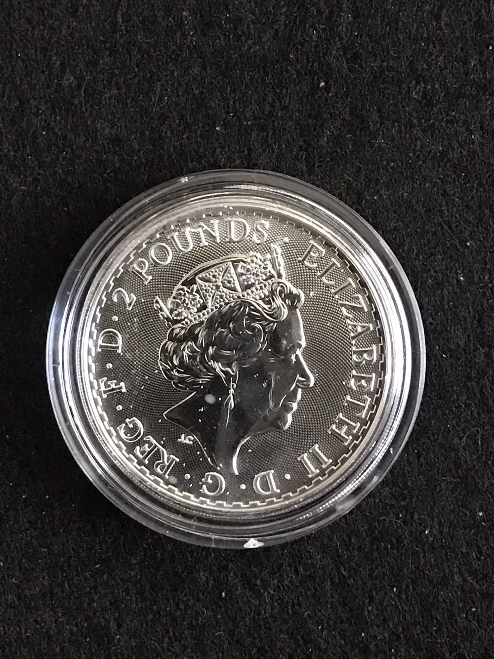 Britannia Silhouette 2023 QEII  coin collectible - Main Image 2